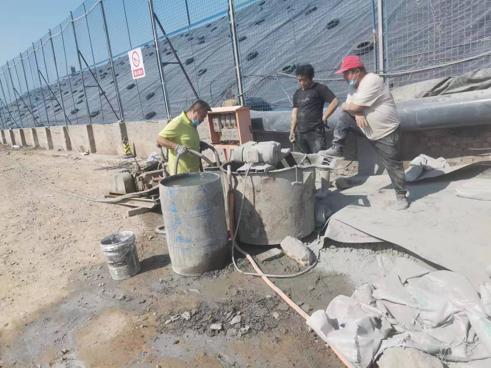 沙湖原种场袖阀管注浆